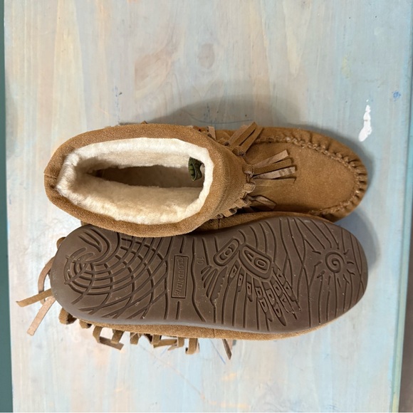 Fringed Brown Moccasins for Women - Picture 3 of 3